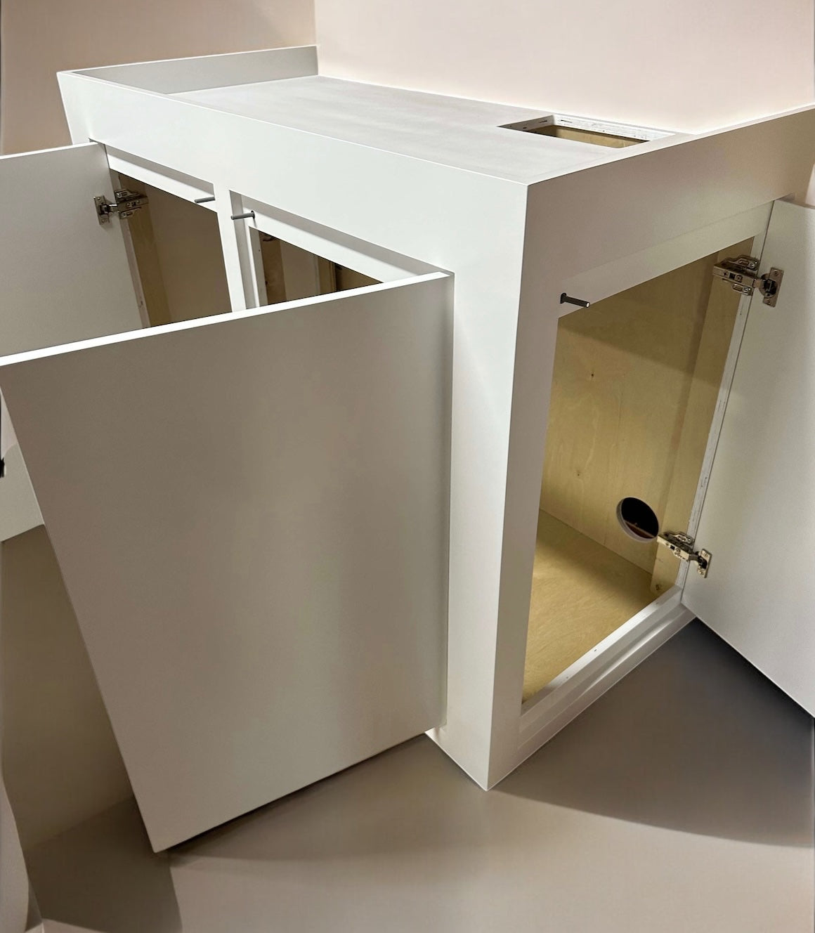 90 Gallon Glass Aquarium with Euro-Bracing and Black Trim Low Iron Glass Front Standard